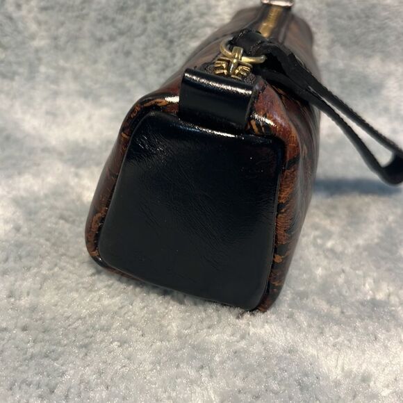 NWOT Patricia Nash Makeup Case and Wallet - Picture 5 of 10